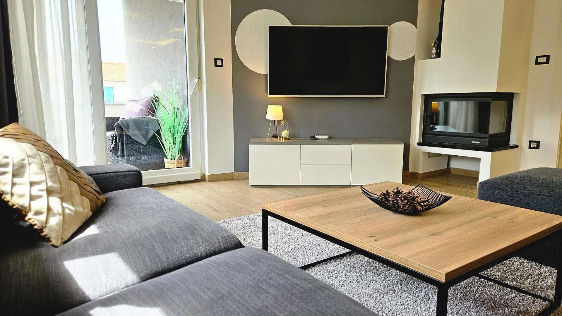 Eximius Apartment Pula